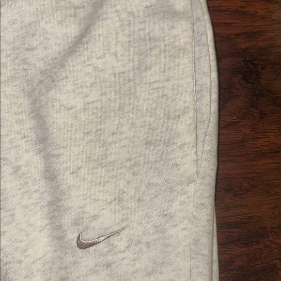 NWT Nike High-Waisted Chill French Terry Birch Heather Sweatpants (3X) - Picture 2 of 4